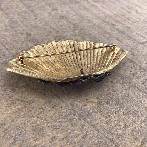 Large Vintage NAPIER 1960s Gold Tone Clam Shell / Seaweed Brooch, 3”, Book Item - Picture 7 of 7