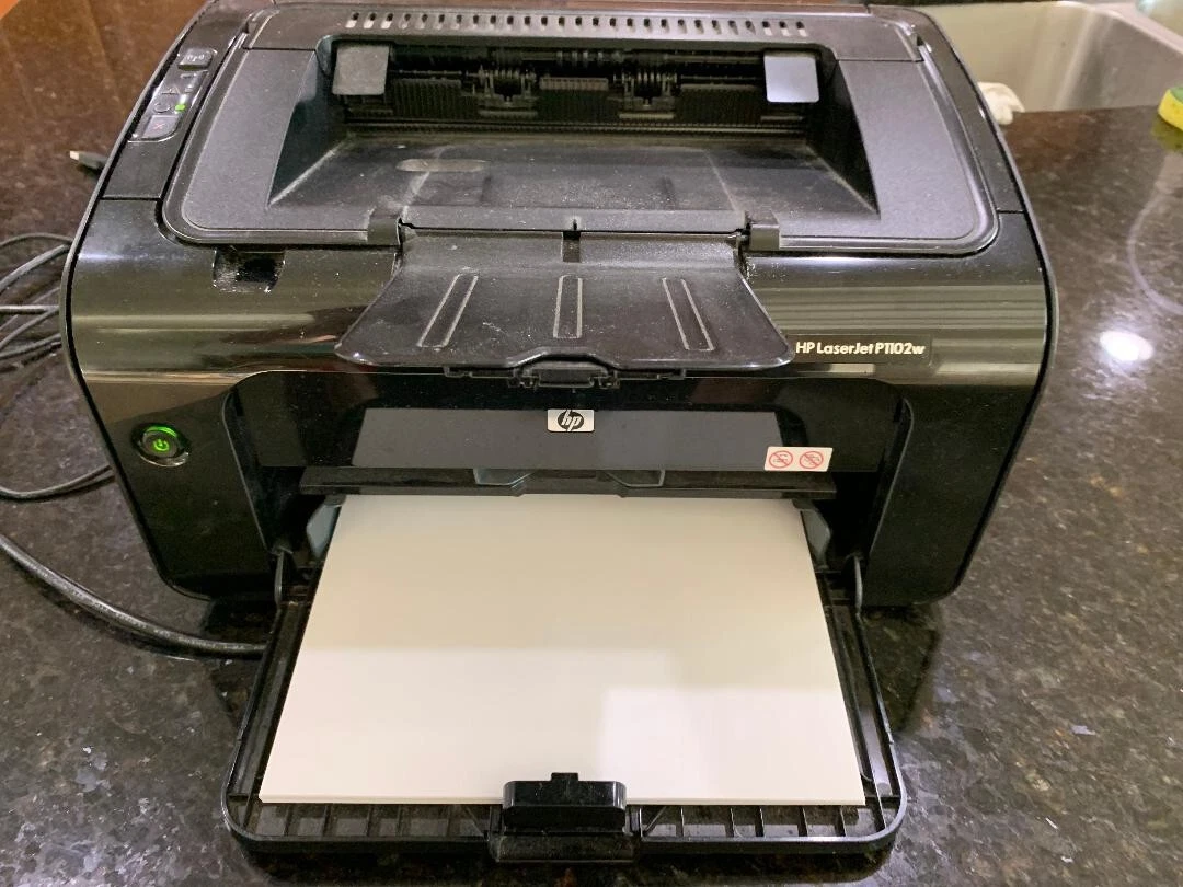 Hp laserjet p1102w deals