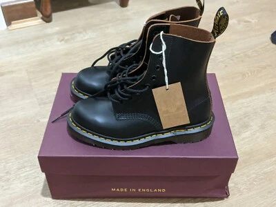 dr martens gumtree