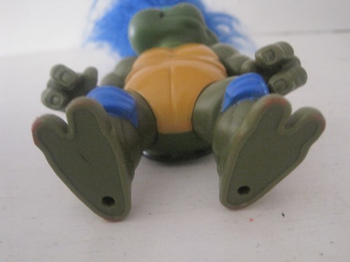 Playmates Toys Mirage TMNT Leonardo Blue Hair Troll Doll 1993 - SPEDIZIONE VELOCE!! - Foto 10 di 10