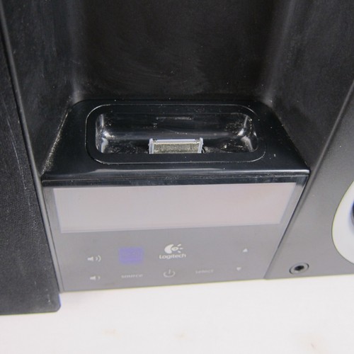 Station d'accueil Hi Fi Logitech Audiostation S-0217A iPod/iPhone avec adaptateur - Photo 5 sur 12