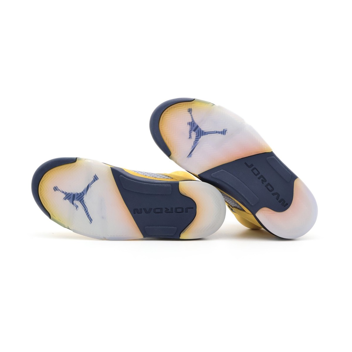 CQ9541-704 Nike Air Jordan 5 Retro SP Michigan Amarillo College