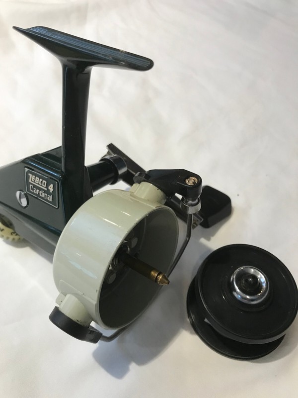 Fishing Reels Spin-  A  VINTAGE NEW ZEBCO Cardinal 4 spin REEL Circa 1970's