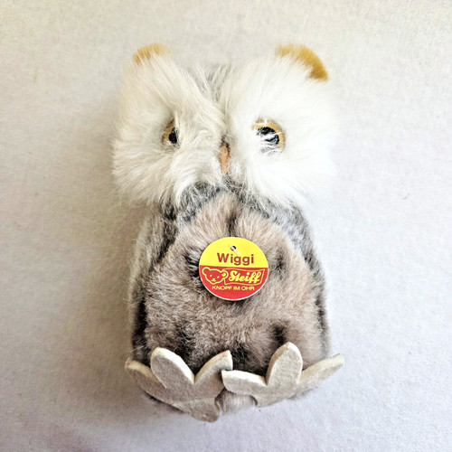 Vintage 1986 Steiff "Wiggi" Owl 2625/15 Original Button (approximately 6.5")