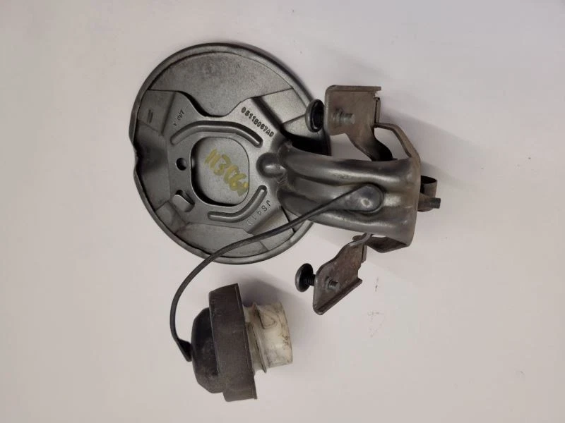 2008-2014 DODGE AVENGER Fuel Filler Door Gray 5115067AE Foto 3 de 4