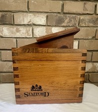 Vintage Stafford Solid Wood Shoe Shine Valet Box Footrest Brushes Polish Kit