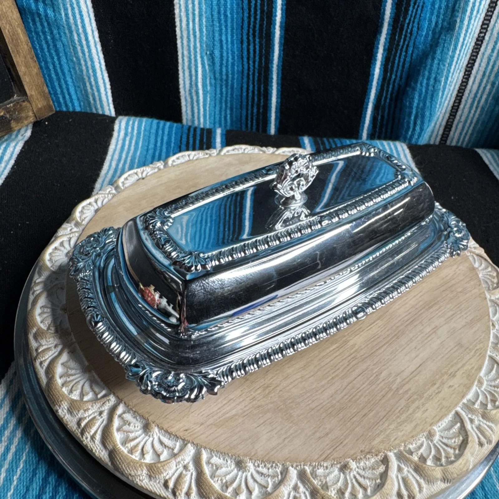 VTG USA Silver-Plated Butter Dish with Lid & Glass Insert.