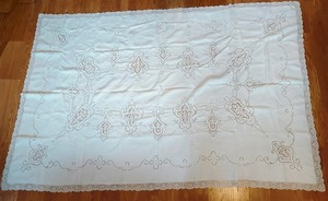105 in x 70in vintage ivory tablecloth with needle lace & filet lace border