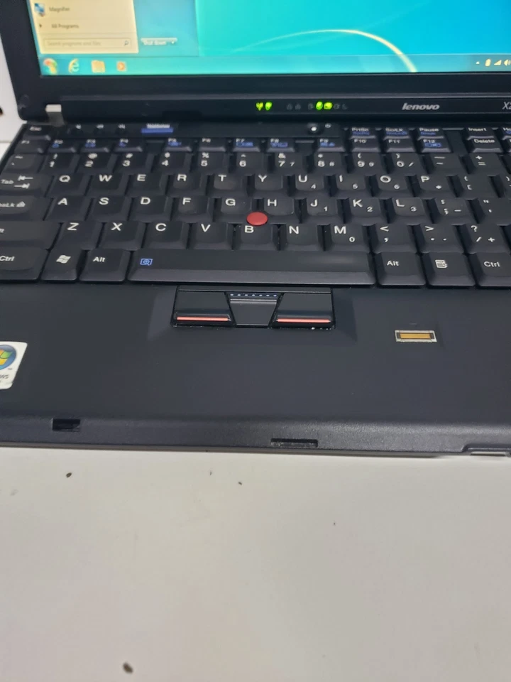 Lenovo X200  Intel Core 2 Duo P8400,256GB SSD 8GBRAM.26 GHz, WIN 7 PRO  - Image 4 of 4