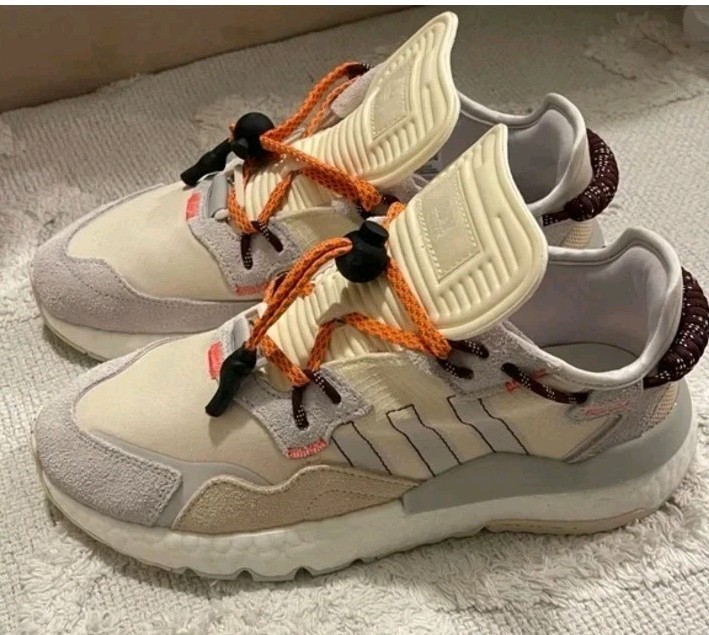 Seller photo, eBay