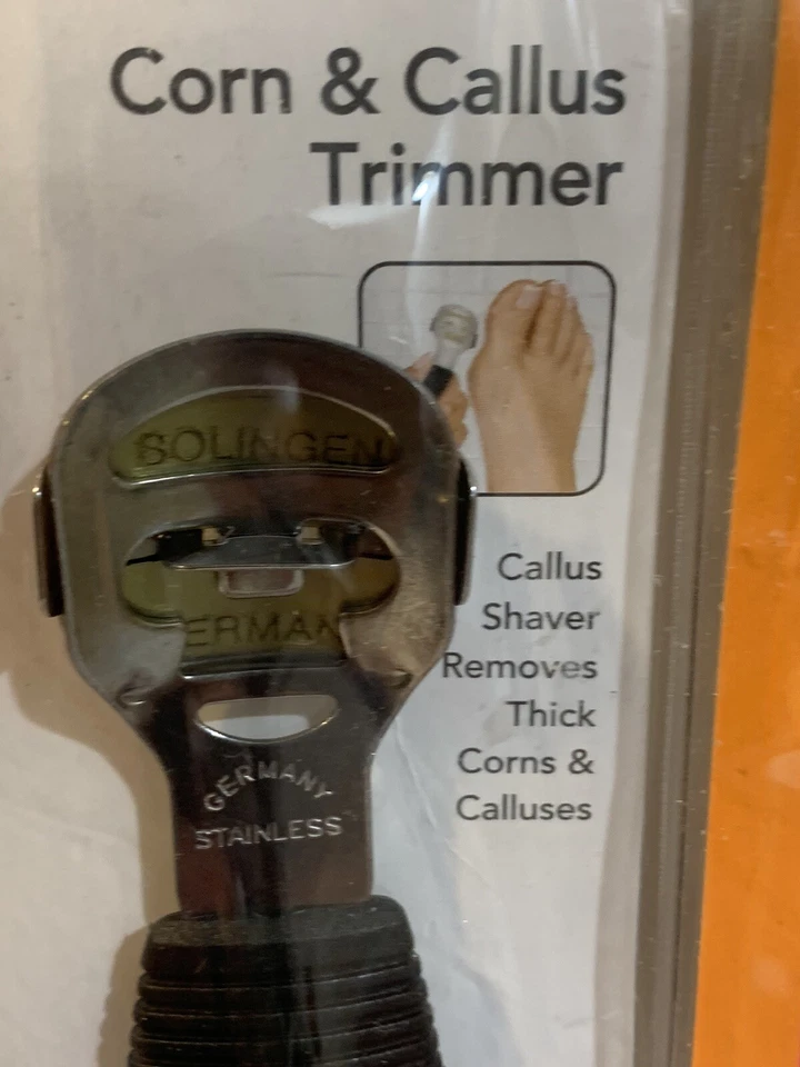 Lote de 5 (3) recortadoras de maíz y callos Sally Hansen, E7114 y (2) cortaúñas de los pies Foto 3 de 4