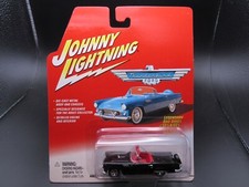 Johnny Lightning 1956 Ford T-bird Roadster Blackopening Hood - Jl 56 T-bird Blk