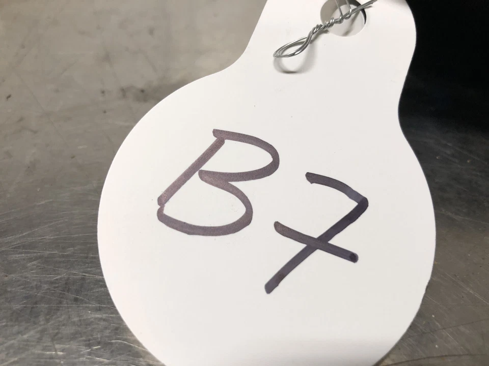 Cuadro medidor velocímetro instrumento Mazda Tribute 2003 2004 Foto 4 de 4