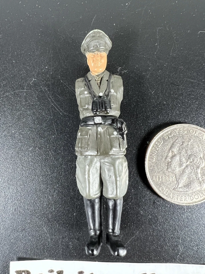 Ultimate Soldier 21 Century FOV 1:32 German  Panzer Cmdr Officer Missing Arms - Image 2 of 4
