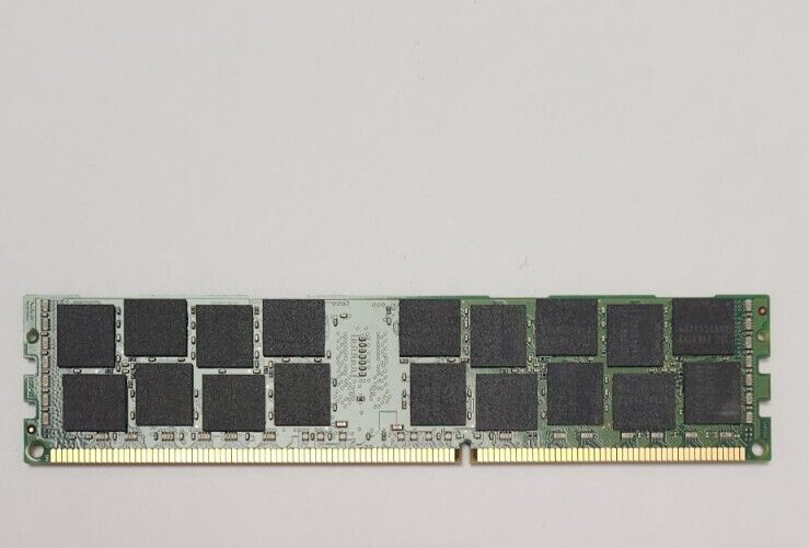 как выглядит M393B2G70BHO-YH9 Samsung 16GB PC3-10600 DDR3-1333MHz ECC Registered CL9 240-Pin фото