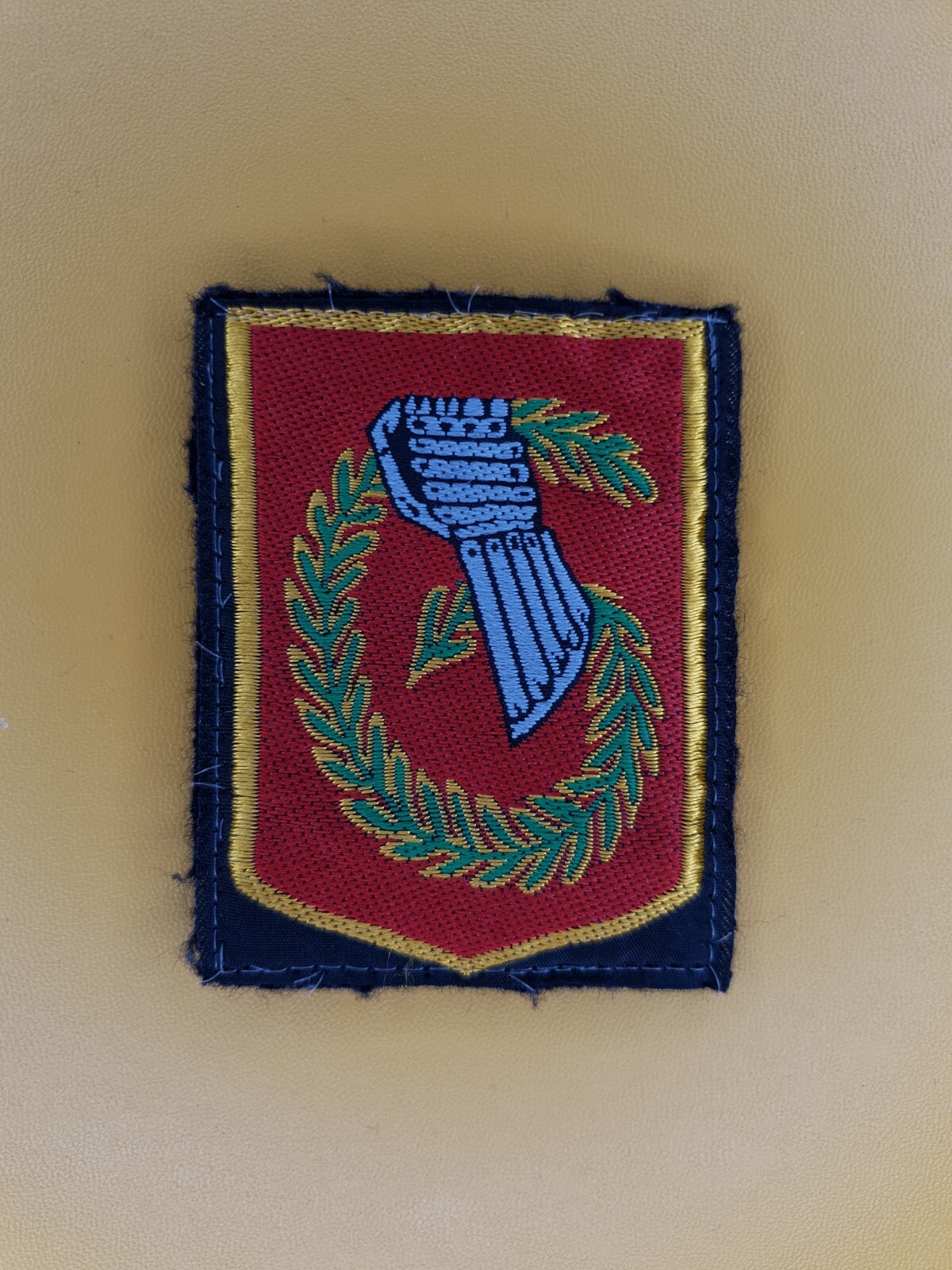 Foto 1 di 2