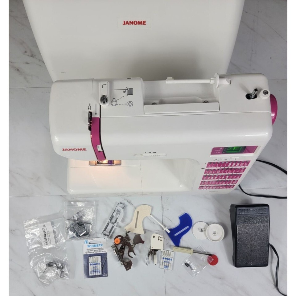 NICE! Janome DC2011 Sewing Machine With Accessories eBay