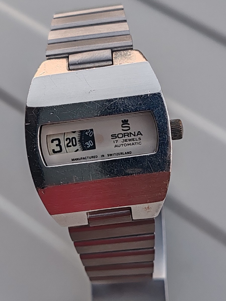 Sorna Jump Hour Digital 2899 Automatic Silver Dial Vintage 1970s