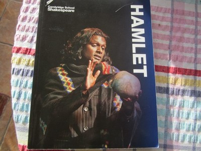 Cambridge School Shakespeare Hamlet  Third Edition (Richard Andrews)