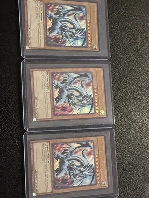 Blue-Eyes White Dragon LCKC EN001 3-Card Lot