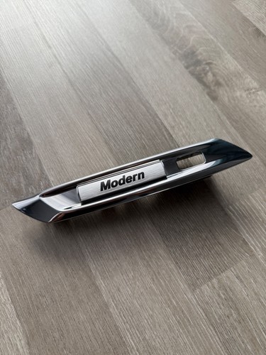 BMW F10,F11,F07 Zierblende, Zierleiste Kotflügel Links 51137336643 Modern