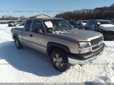 Used Right Headlight Assembly Fits 2003 Chevrolet Silverado 1500 Pickup Right G