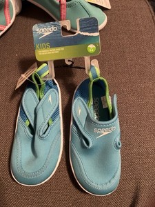 Speedo Kids Water Shoes Size Small 5/6 New With Tags 