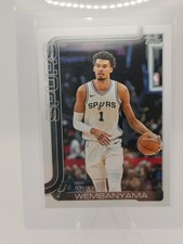 Victor Wembanyama #195 2025 TOPPS BASKETBALL Base