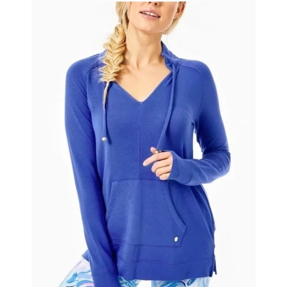 Sudadera con capucha Lilly Pulitzer para mujer azul medio Cassie Popover Pullover Luxletic Foto 2 de 4