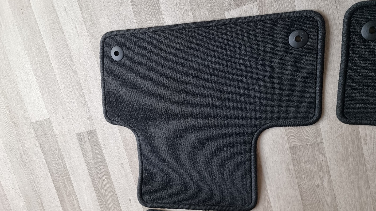 Genuine Volvo floor mats textile charcoal 32216559 STUNNING. 2022 2023 XC60 eBay