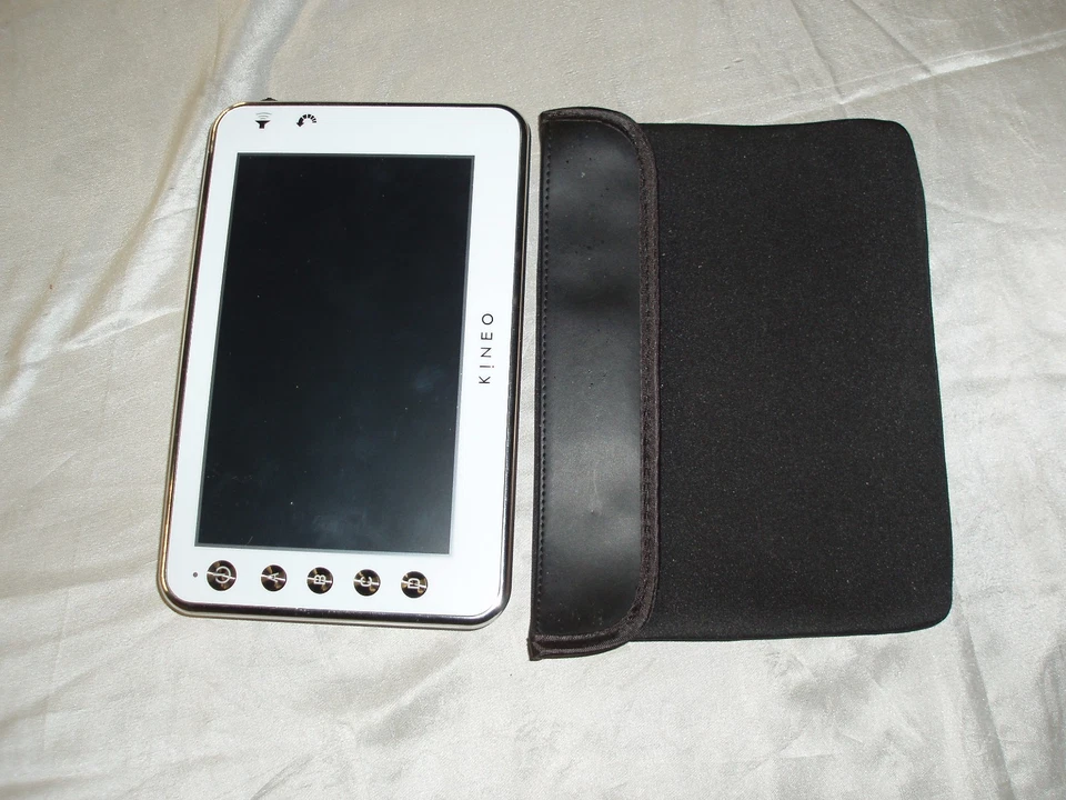 Brainchild Kineo 7 inch Android Tablet Education Learning System In Box w/ Acces - Image 3 of 4