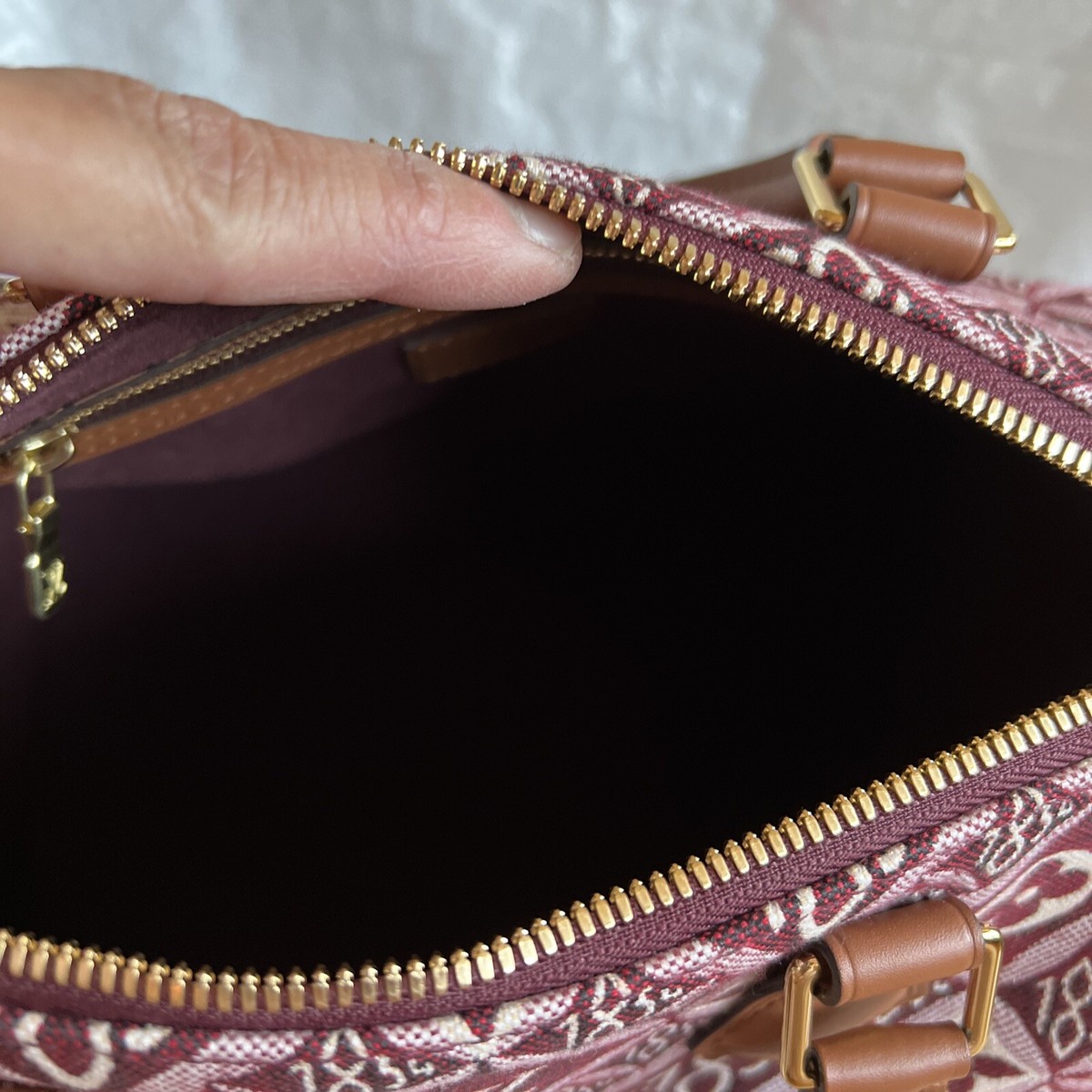 Authentic Louis Vuitton 1854 Burgundy Jacquard Giant Monogram