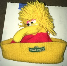 Sesame Street BIG BIRD Pom Pom Beanie Style Children's Hat VINTAGE
