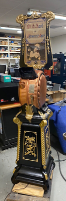 Mutoscope Clamshell Arcade Movie Machine late 19th-early 20th