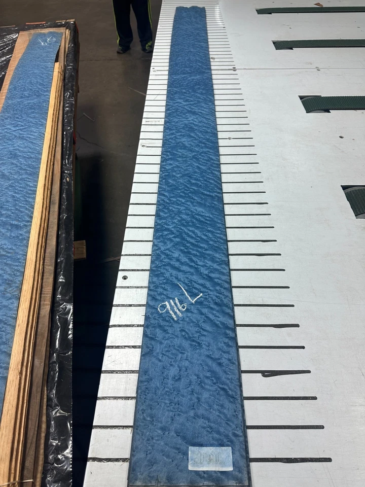 Chapa de madera cruda Blue Birdseye 2 hojas 104"" x 7"" 916L Foto 3 de 4