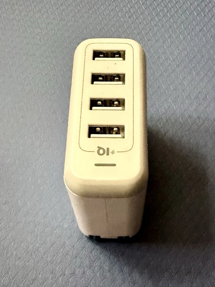 Cargador de Pared USB Anker 4 Puertos 40W Carga Rápida Enchufe Plegable Foto 3 de 4