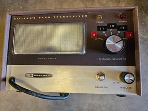 Heathkit - Citizens Band Transceiver - Model GW-22D - With Microphone