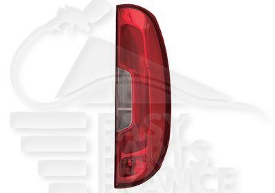 Feu arrière droit Fiat Doblo 2 portes pour remplacer un phare cassé