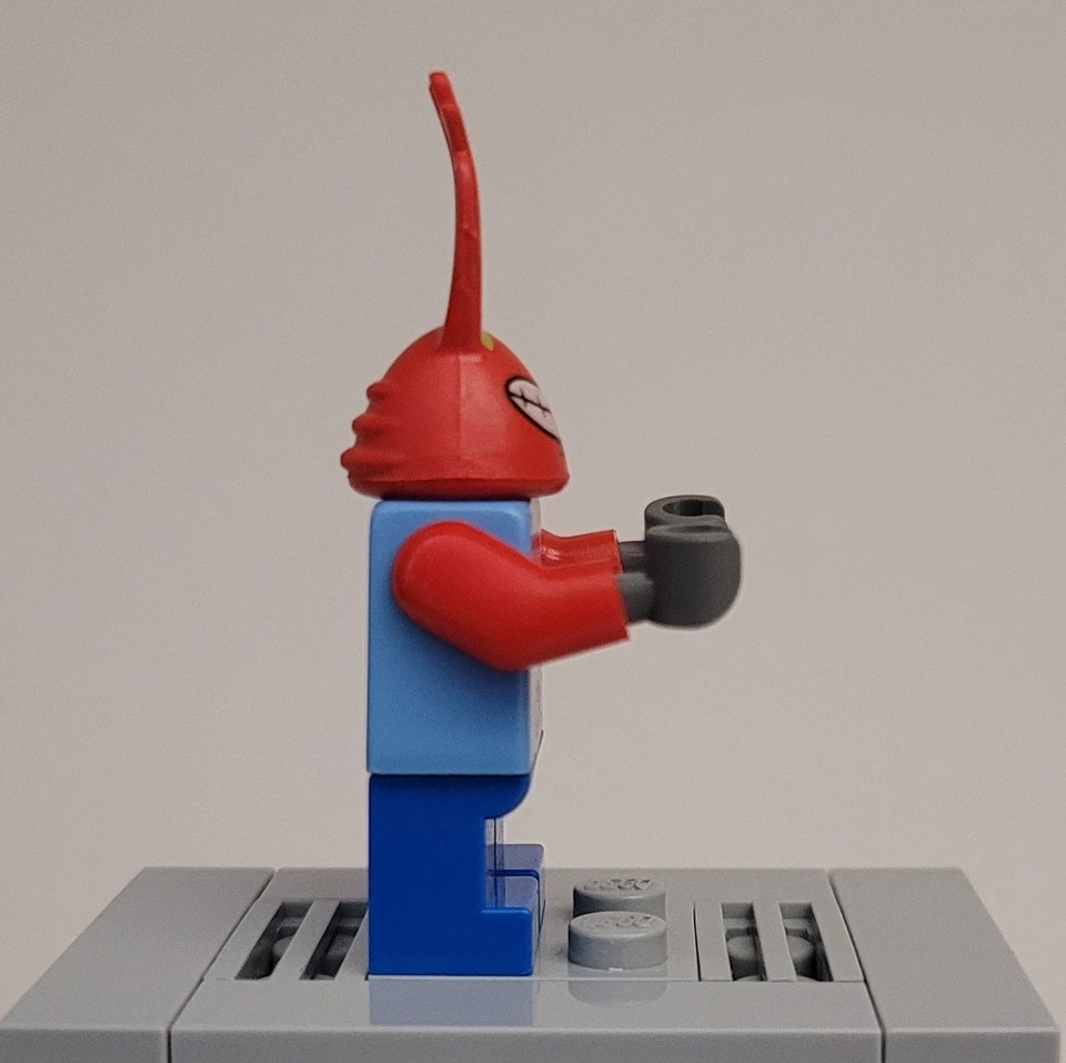 LEGO SpongeBob SquarePants - Mr. Krabs Minifigure with Large Grin - bob023 - Image 2 of 4