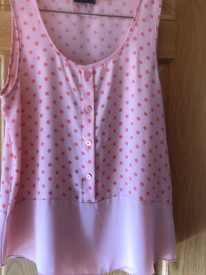 Womens Mine Top Coral Polka Dot - Size M - Pre-owned - EUC