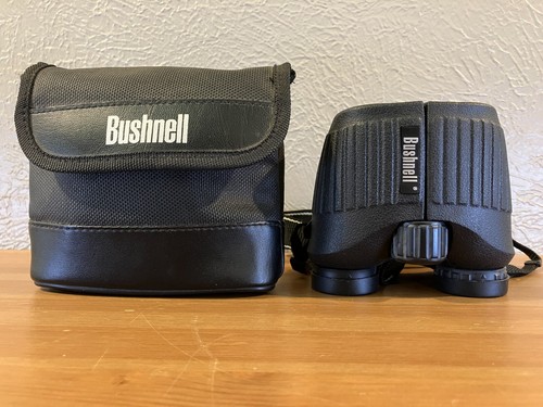BUSHNELL LEGEND WATERPROOF BINOCULARS 191026 - 10 x 26 - FOV 262 ft