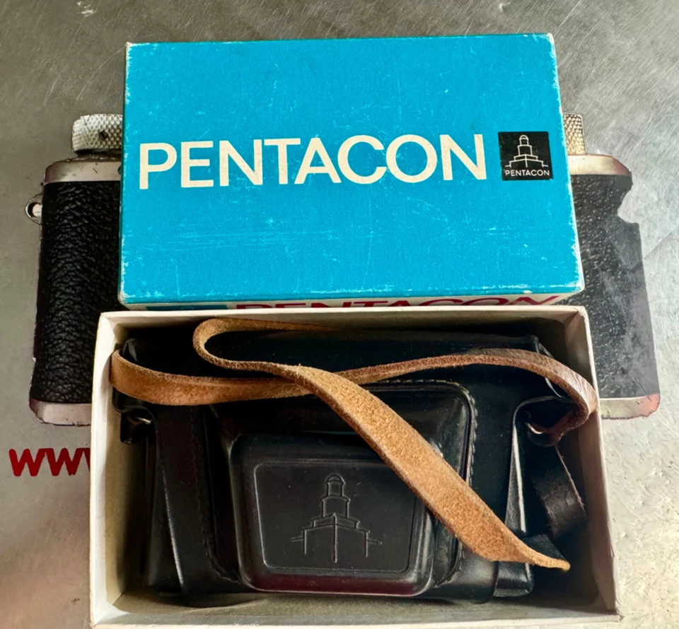 Cámara compacta Pentacon Electra con Domiplan 45 mm 1:2,8 35 mm - En caja Foto 3 de 4