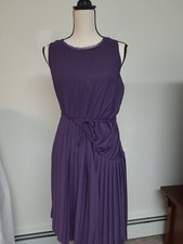 NWT Simply Vera Wang Dress Small Plum Purple Pleated Asymmetrical Modern Bloom