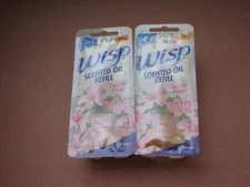 2 Lot Glade Wisp Scented Oil Refill Delicate Petals Floral Home Air Fresheners