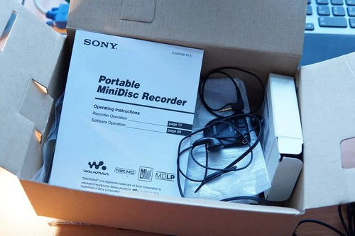 Reproductor Grabadora MDLP Net MD Sony MiniDisc Walkman MZ-N710 EN CAJA + Accesorios - Imagen 3 de 18
