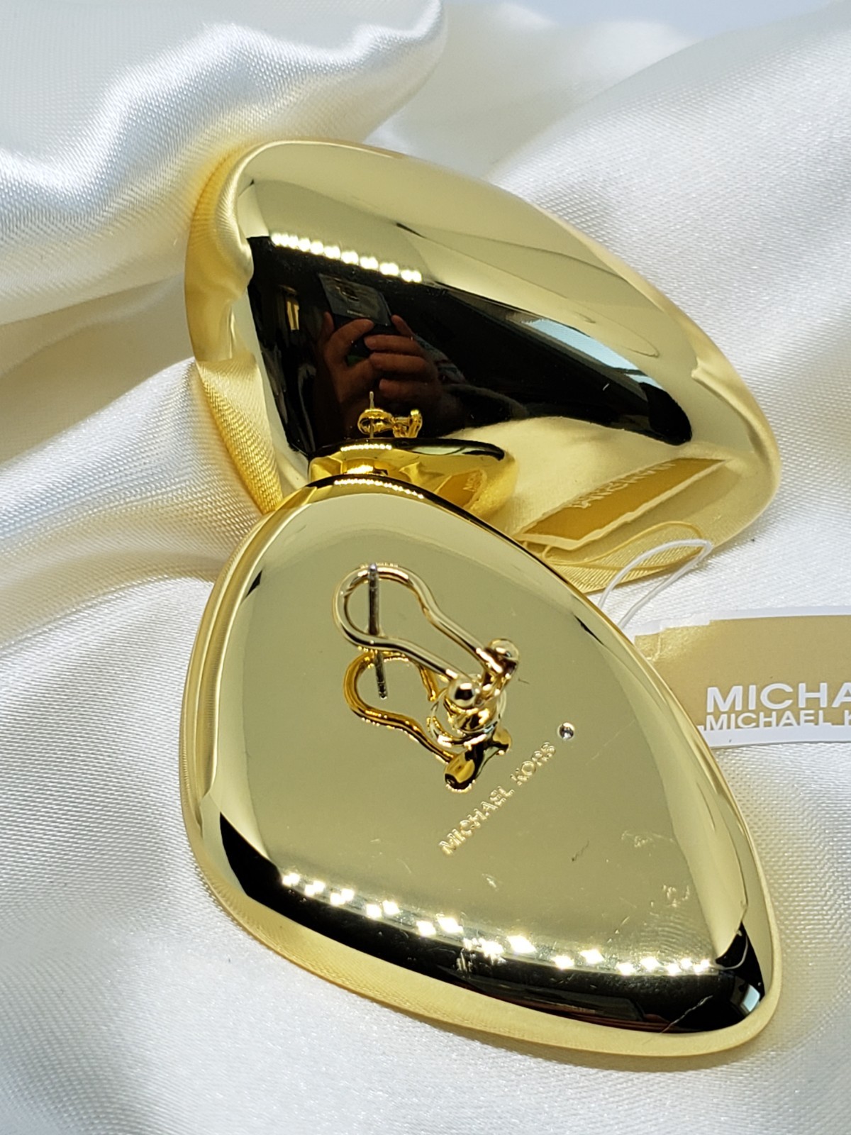 MICHAEL KORS Gold Tone Clip-On Teardrop Earrings Women's Fashion Jewelry  thumbnail 7