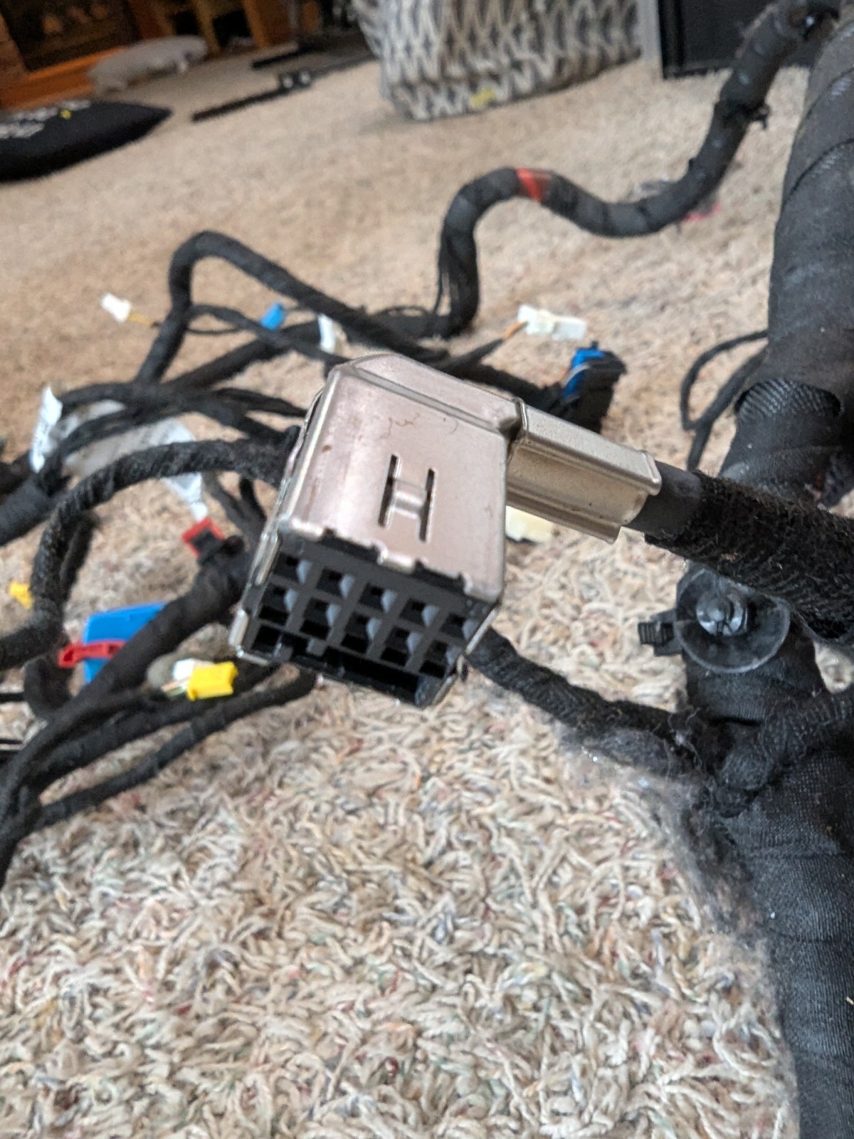 Maserati GranTurismo Dashboard wiring harness P/N 266088
