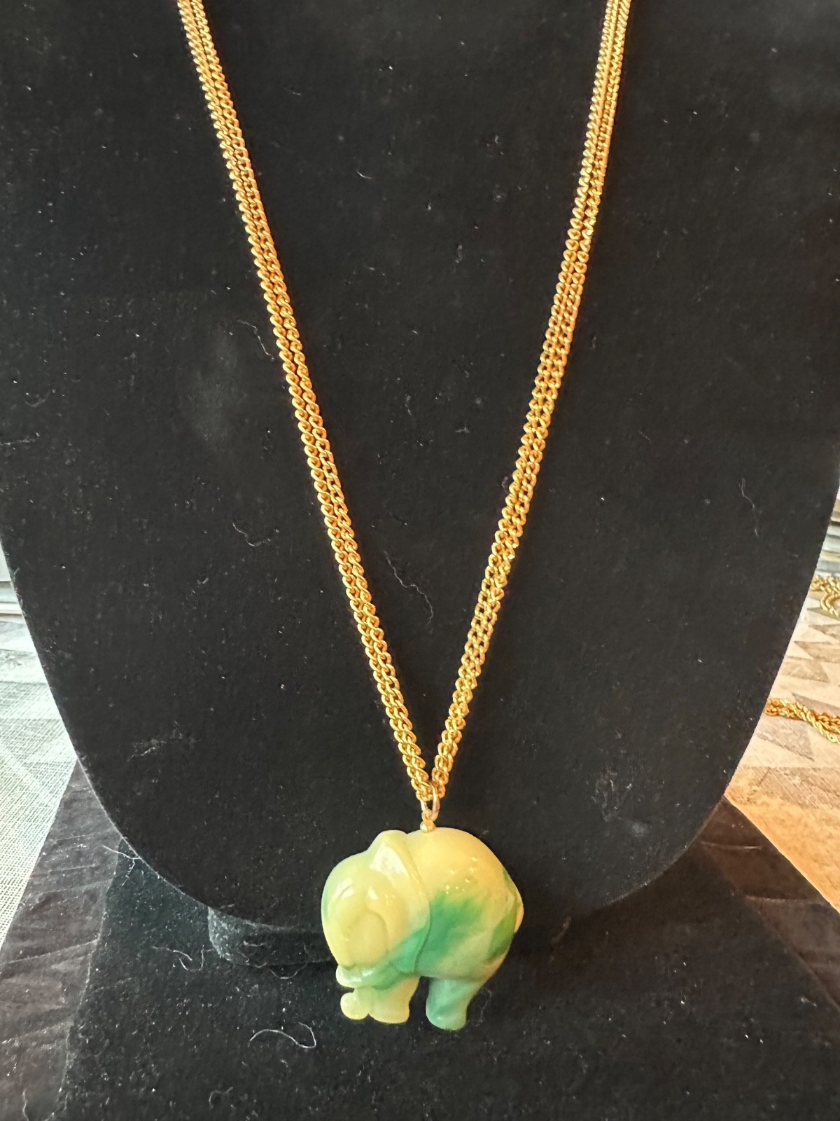 2 Vtg Kenneth Lane KJL Necklaces Lucite Resin Gre… - image 10