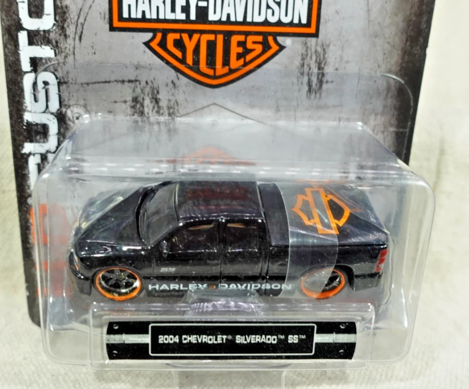 Chevrolet Silverado SS 2004 Maisto Harley Davidson 1/64 Foto 2 de 2