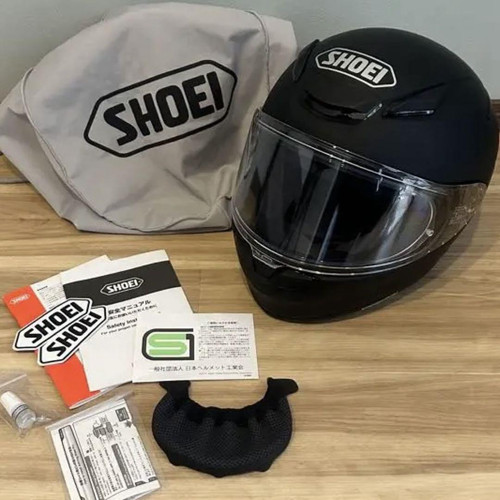 Shoei Z8 Matte Black Helmet - Size L